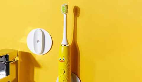电动牙刷OEM/odm厂家分享便携式冲牙器如何选择